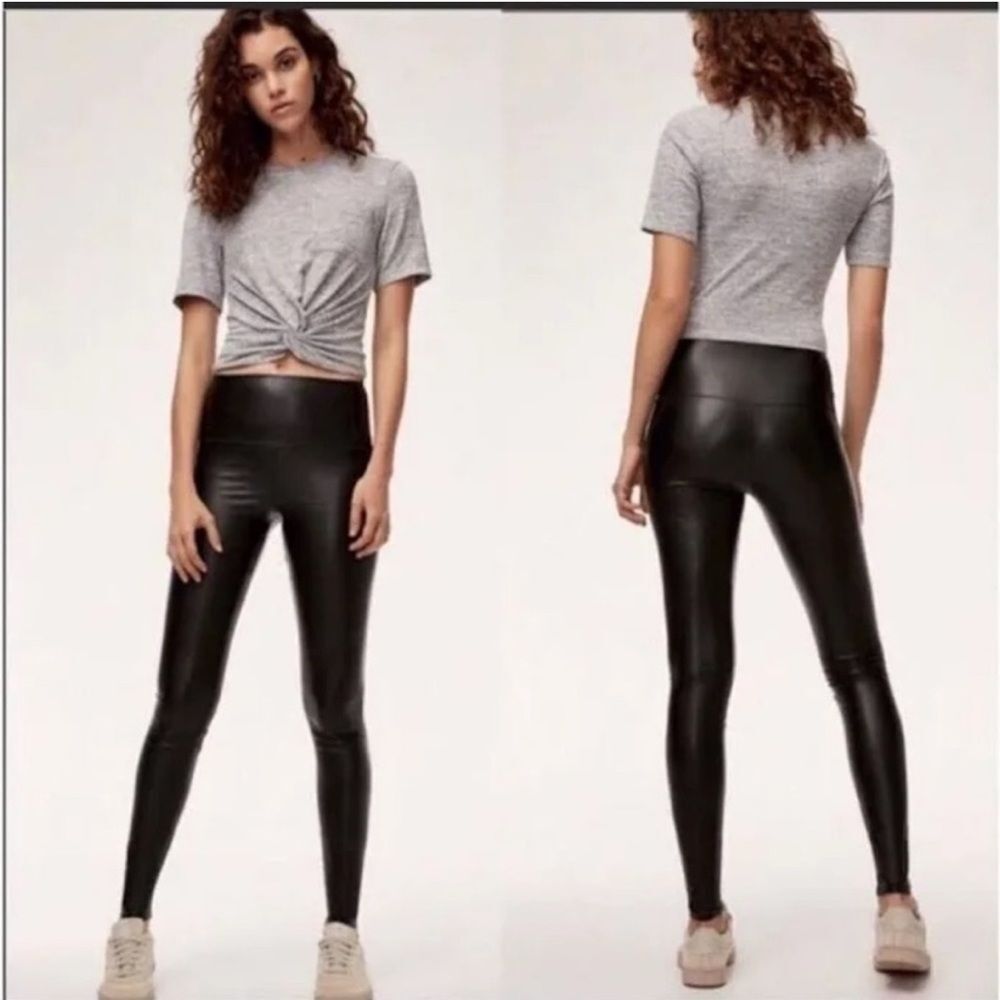 Wilfred Free Aritzia Black Faux Leather Leggings Size Small